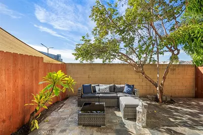 9031 Primavera, Cypress, CA 90630 - Photo 44