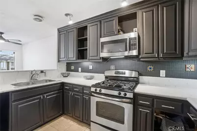 933 S Downey #20, Anaheim, CA 92804 - Photo 12