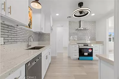 1737 W Cris, Anaheim, CA 92804 - Photo 4