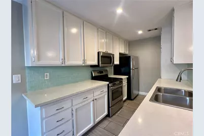 542 W Dunton #29, Orange, CA 92865 - Photo 10