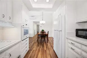 1981 McKinney Way, Seal Beach, CA 90740 - Photo 18