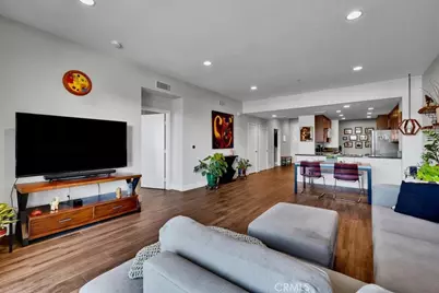 300 E 4th Street #214, Long Beach, CA 90802 - Photo 34