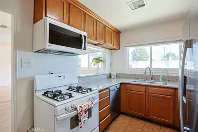 7586 El Prado, Buena Park, CA 90620 - Photo 12