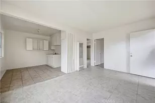 5914 S Hoover, Los Angeles, CA 90044 - Photo 2