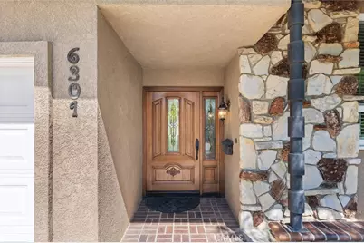 6301 E Bixby Hill, Long Beach, CA 90815 - Photo 4