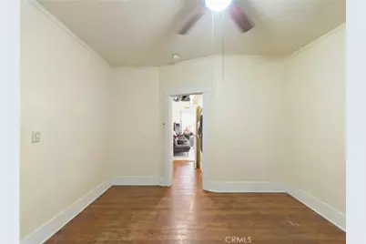 608 W 52nd, Los Angeles, CA 90037 - Photo 24