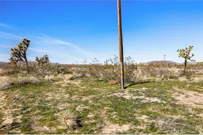 55725 Napa, Landers, CA 92285 - Photo 10