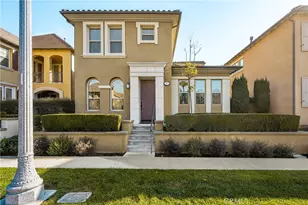 97 Twin Gables, Irvine, CA 92620 - Photo 2