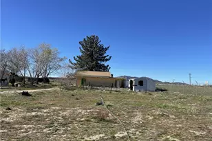 38800 Bahrman, Anza, CA 92539 - Photo 2