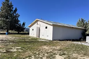 38800 Bahrman, Anza, CA 92539 - Photo 6