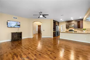 1000 Chantel, Corona, CA 92879 - Photo 10