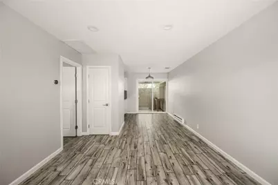 10238 Disney, Huntington Beach, CA 92646 - Photo 4