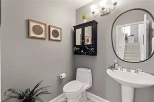 19271 Surfwave Dr, Huntington Beach, CA 92648 - Photo 20