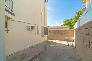 2699 E 20th, Signal Hill, CA 90755 - Photo 20