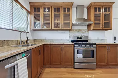 1086 W 13th, San Pedro, CA 90731 - Photo 14