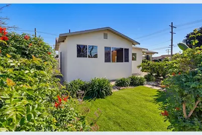 1086 W 13th, San Pedro, CA 90731 - Photo 24