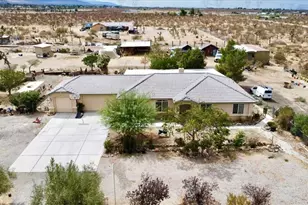 12008 Sierra Vista, Phelan, CA 92371 - Photo 2