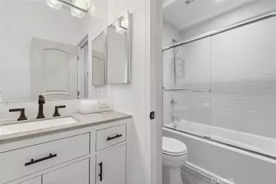 2516 W Macarthur #J, Santa Ana, CA 92704 - Photo 14