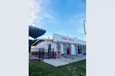 724 S Main Street, Santa Ana, CA 92701 - Photo 2