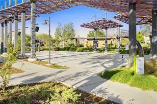 111 Fixie, Irvine, CA 92618 - Photo 32