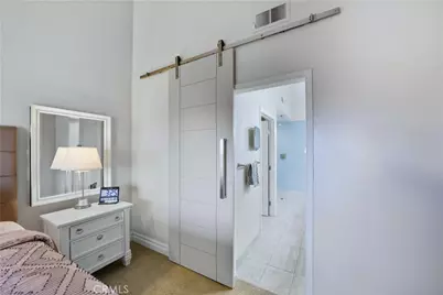 451 Kakkis #101, Long Beach, CA 90803 - Photo 28