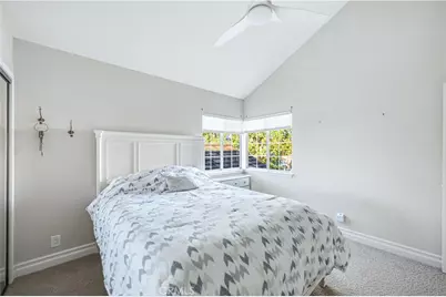 451 Kakkis #101, Long Beach, CA 90803 - Photo 36