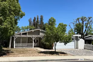 29457 Greengrass Ct, Agoura Hills, CA 91301 - Photo 2