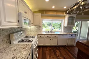 29457 Greengrass Ct, Agoura Hills, CA 91301 - Photo 8