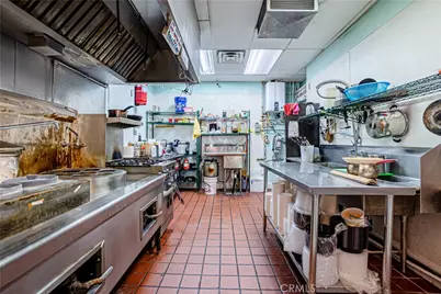 165 N Glassell Street, Orange, CA 92866 - Photo 12