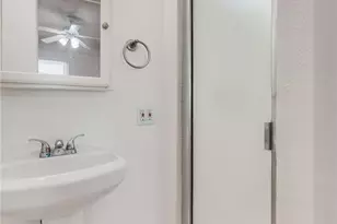 496 E 52nd, Long Beach, CA 90805 - Photo 24