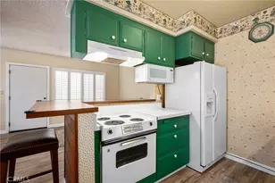 66 Pomona Ave, Long Beach, CA 90803 - Photo 30