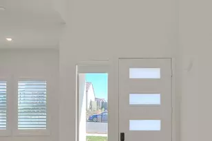 15842 Butterfly, Fontana, CA 92336 - Photo 10