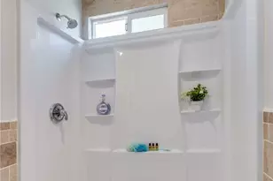 8215 Sandy, Paramount, CA 90723 - Photo 24