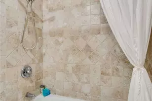 8215 Sandy, Paramount, CA 90723 - Photo 22