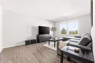 19532 Martellus, Saugus, CA 91350 - Photo 26