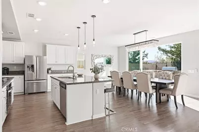 19532 Martellus, Saugus, CA 91350 - Photo 12