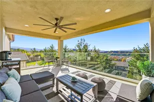 19532 Martellus, Saugus, CA 91350 - Photo 36