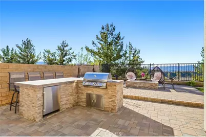 19532 Martellus, Saugus, CA 91350 - Photo 24