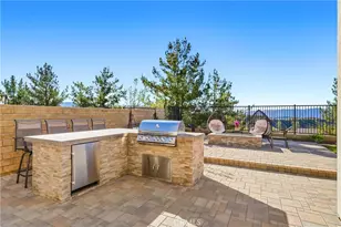 19532 Martellus, Saugus, CA 91350 - Photo 24