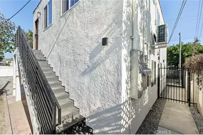 498 E 52nd, Long Beach, CA 90805 - Photo 4