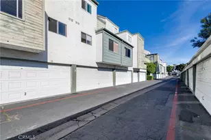 619 N Bristol, Santa Ana, CA 92703 - Photo 16