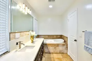 4704 E Centralia St, Long Beach, CA 90808 - Photo 16
