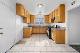 643 E Michelle St, West Covina, CA 91790 - Photo 12