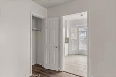 154 E 82nd Place, Los Angeles, CA 90003 - Photo 12