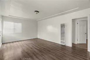 154 E 82nd Pl, Los Angeles, CA 90003 - Photo 10