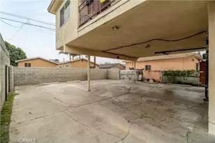 154 E 82nd Pl, Los Angeles, CA 90003 - Photo 6