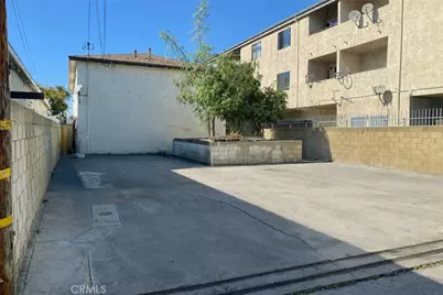 1120 Raymond Avenue, Long Beach, CA 90804 - Photo 4