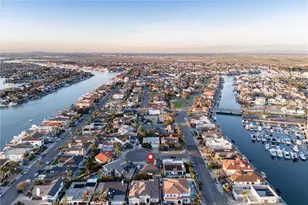 3922 Kitten Cir, Huntington Beach, CA 92649 - Photo 30