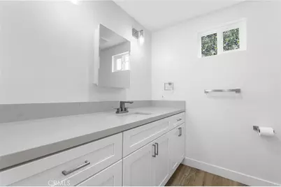 496 E 52nd, Long Beach, CA 90805 - Photo 42