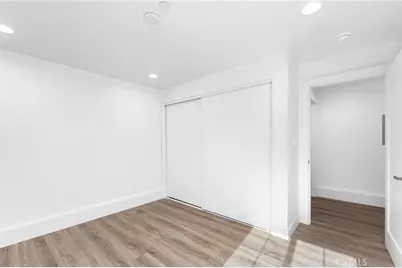 496 E 52nd, Long Beach, CA 90805 - Photo 32